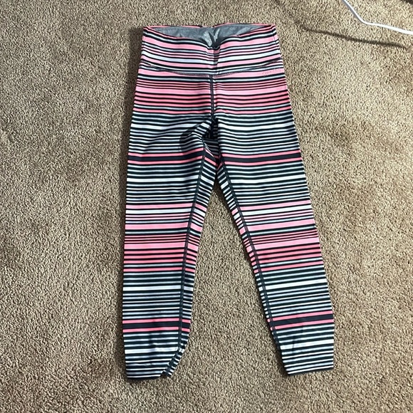 Calvin Klein Stripe Crop Leggings - Picture 1 of 2